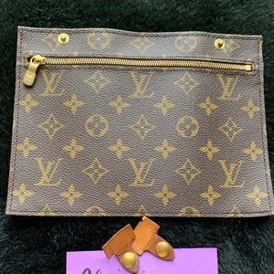 Louis Vuitton Randonnee Pouch